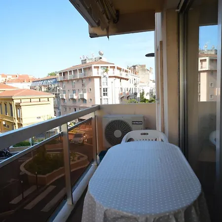 Appartement Ideal For Congresses Or Holidays *