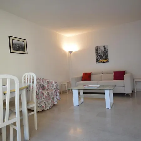 Ideal For Congresses Or Holidays Appartement *